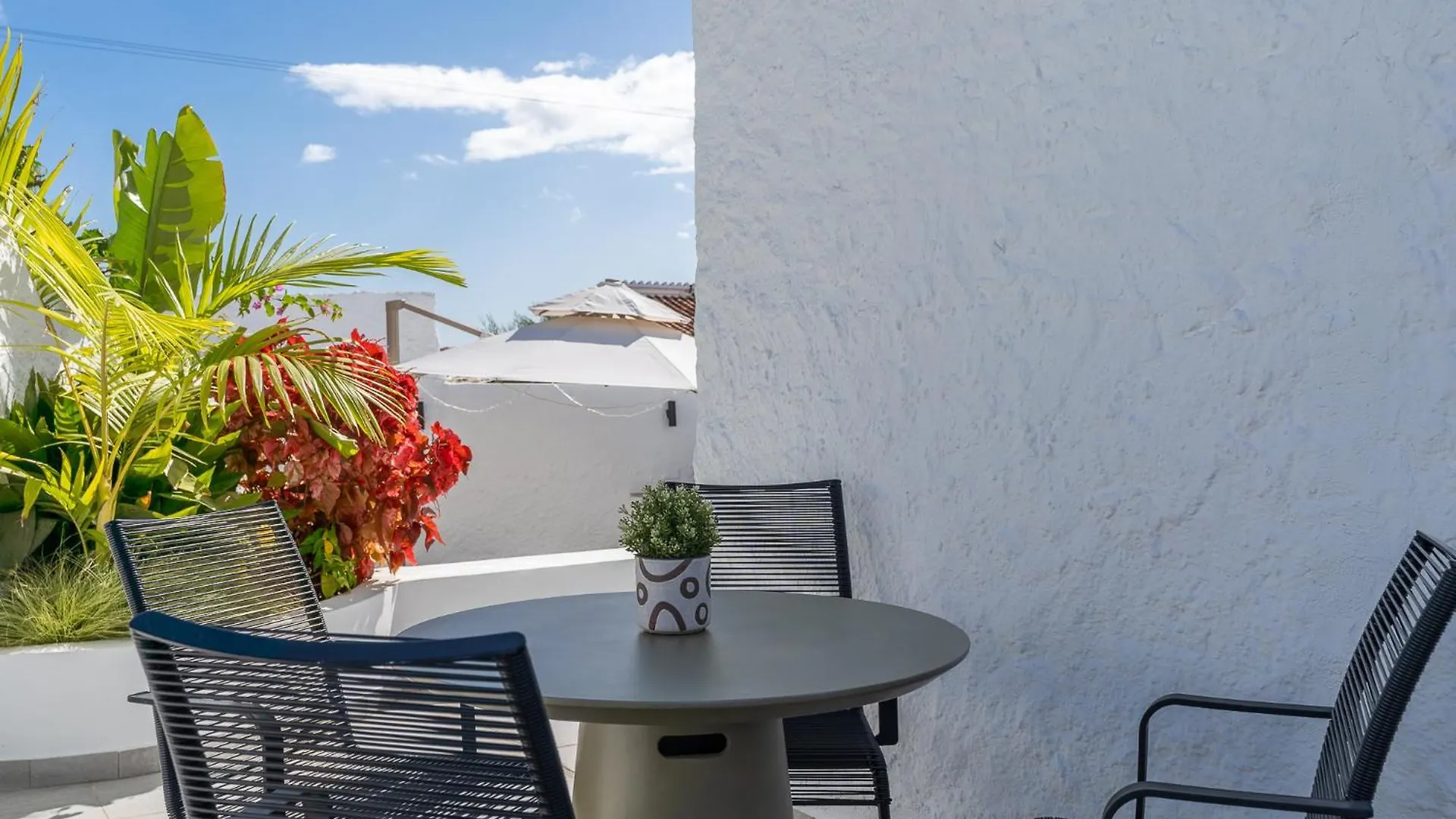 Villa Luxury House With Private Heated Pool In Nerja! Nerja