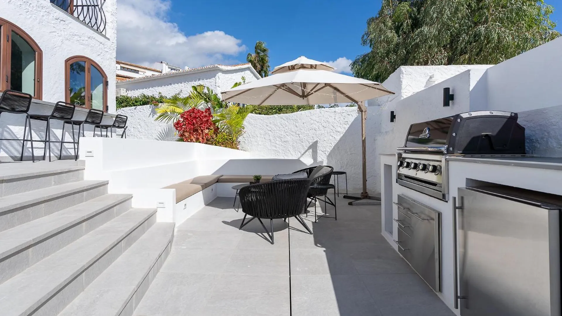 Holiday home Luxury House With Private Heated Pool In Nerja! Villa